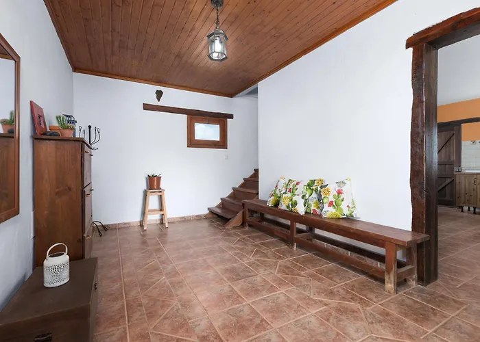 Дом отдыха Home2Book Casa Maria Rustic Escape In Villaverde *